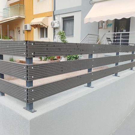 Black Eagle Apartment Drama Bagian luar foto